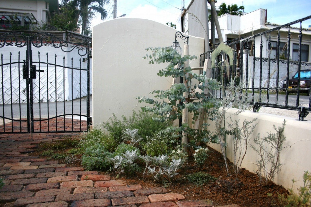 img03